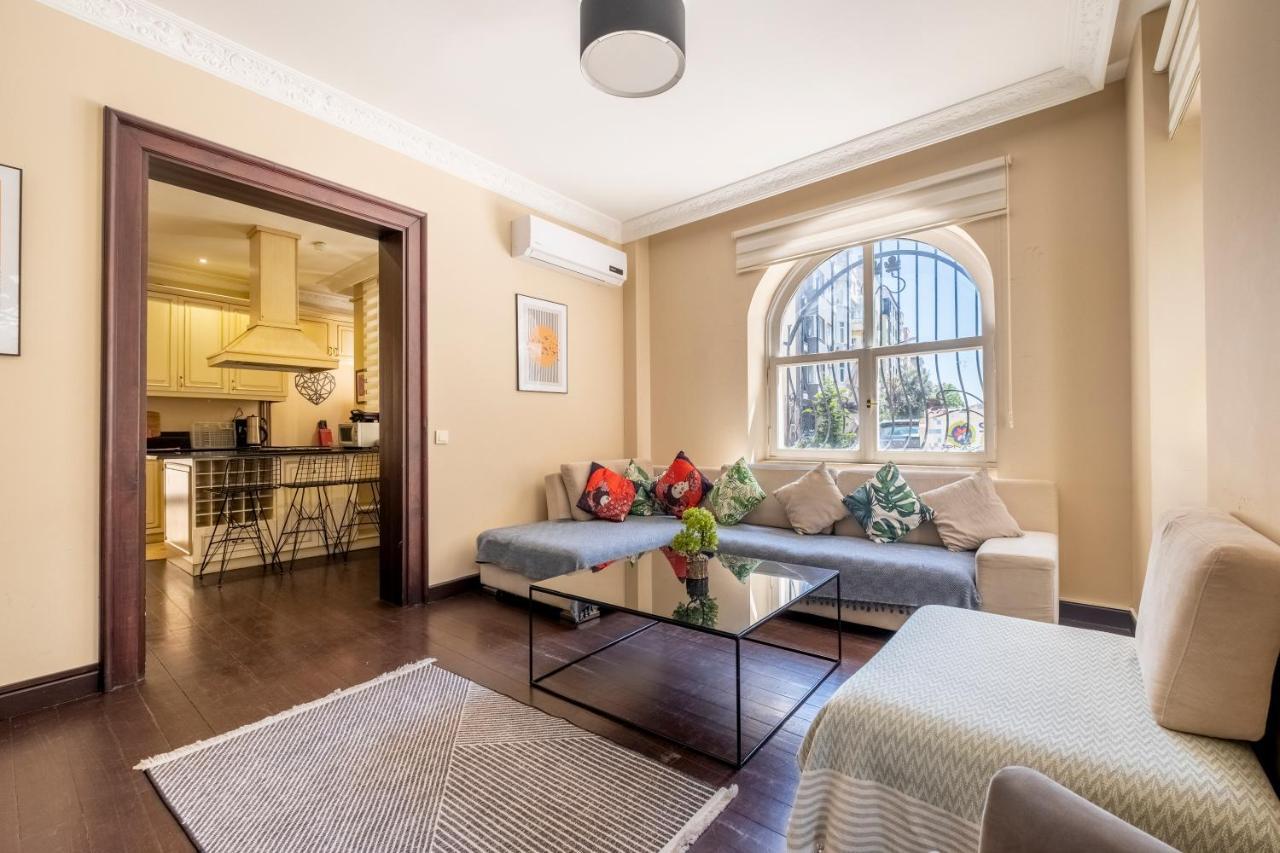 Apartment Designer Flat, 3br, 2ba *